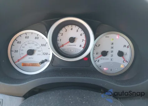 2005 Toyota Rav4 z USA, uszkodzony, nr VIN JTEHD20V256047223